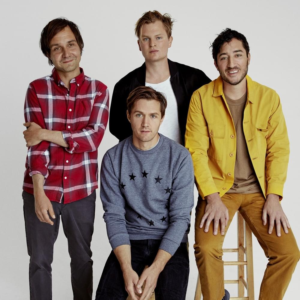 Grizzly Bear Profile Picture Photo of Grizzly Bear