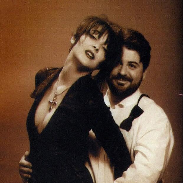 Кабаре-дуэт «Академия» (Cabaret duo «Academy») Profile Picture Photo of Кабаре-дуэт «Академия» (Cabaret duo «Academy»)