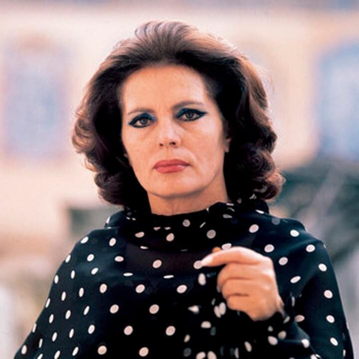 Cover image for Amália Rodrigues
