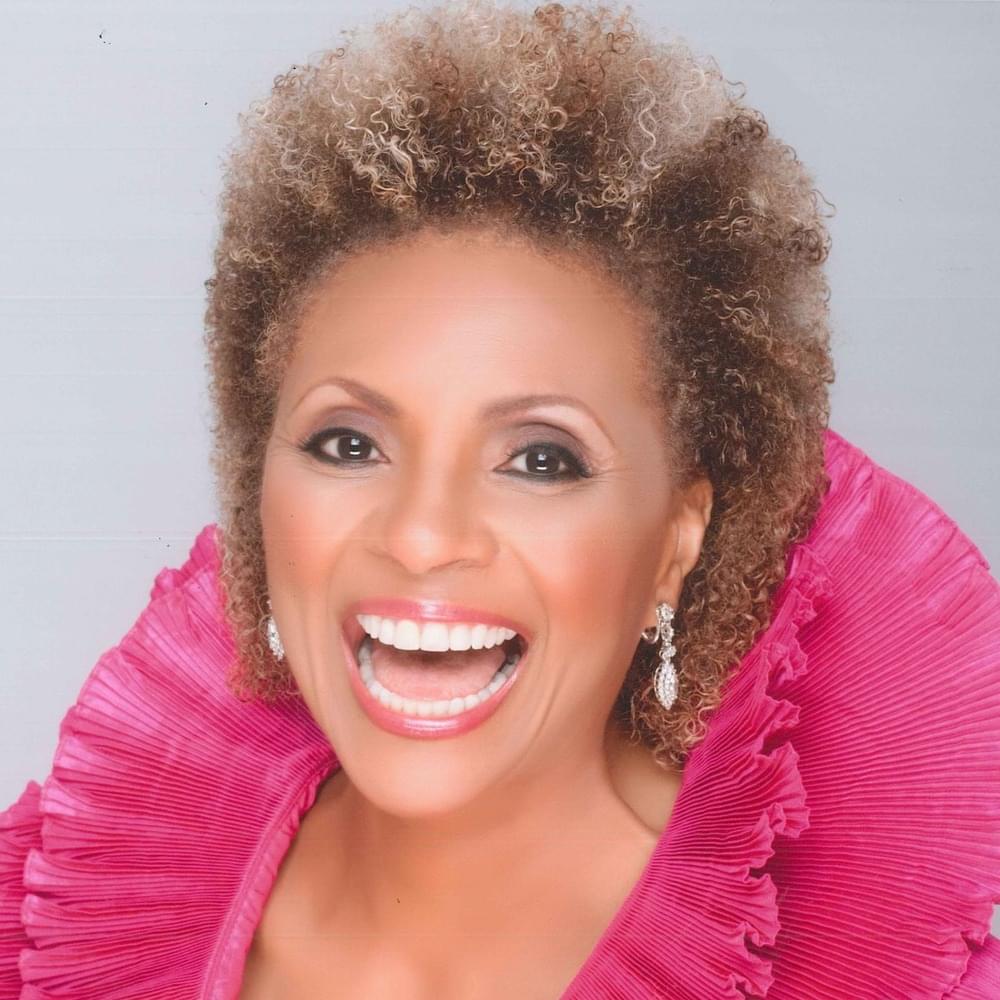 Leslie Uggams Profile Picture Photo of Leslie Uggams