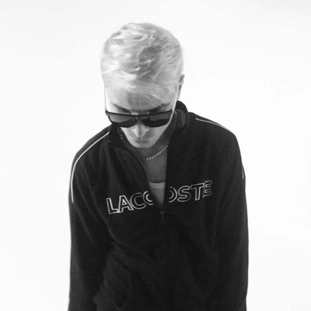 Lucky White Profile Picture Photo of Lucky White