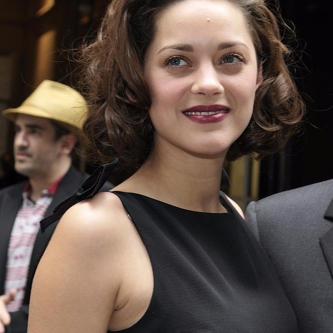 Marion Cotillard Profile Picture Photo of Marion Cotillard