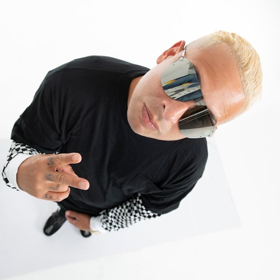 Cover image for DJ Nelson