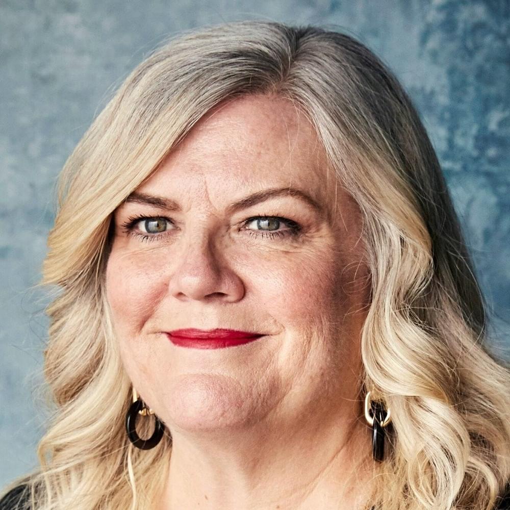 Photo of Paula Pell