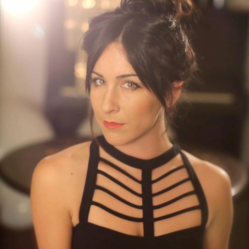 Cover image for Holly Conlan