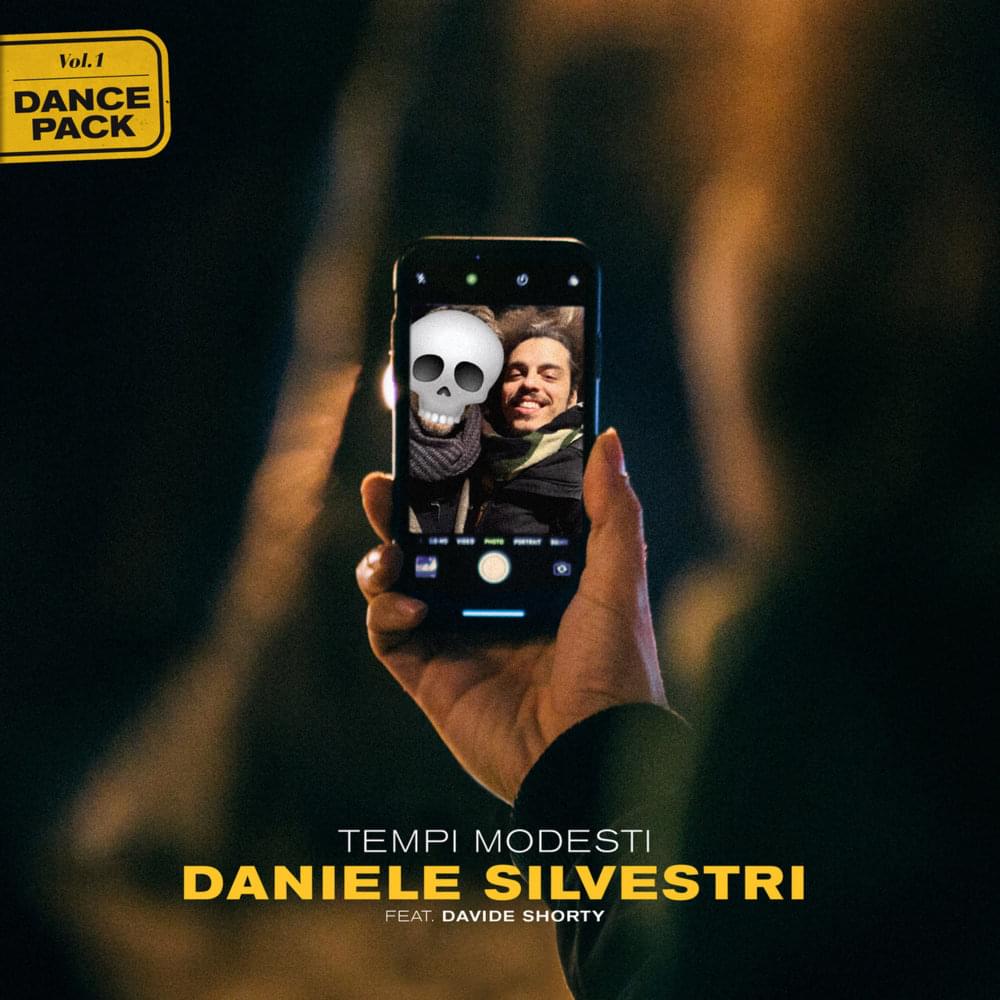 Album cover art for "Tempi modesti" by Daniele Silvestri & Davide Shorty