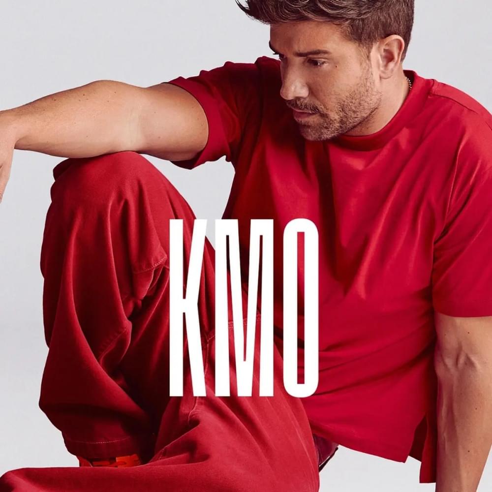 Album cover art for "KM0" by Pablo Alborán