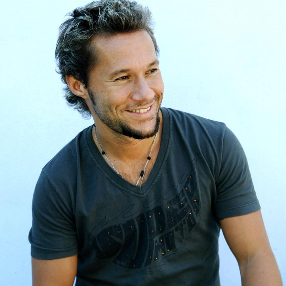 Diego Torres Profile Picture Photo of Diego Torres