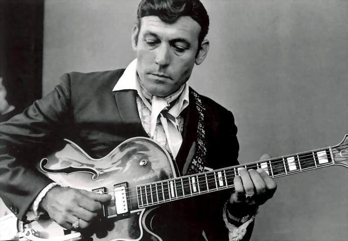 Photo of Carl Perkins