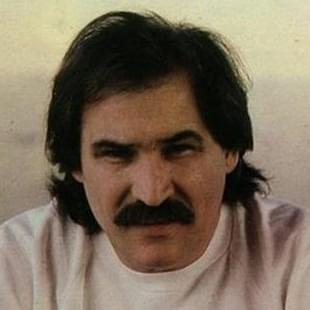 Album cover art for "Noćas ćemo zemlji ko materi reći" by Mišo Kovač
