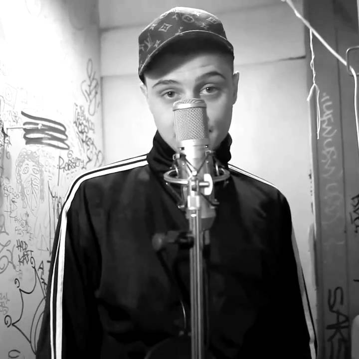 Kysset med Jamel by KIDD (DNK)