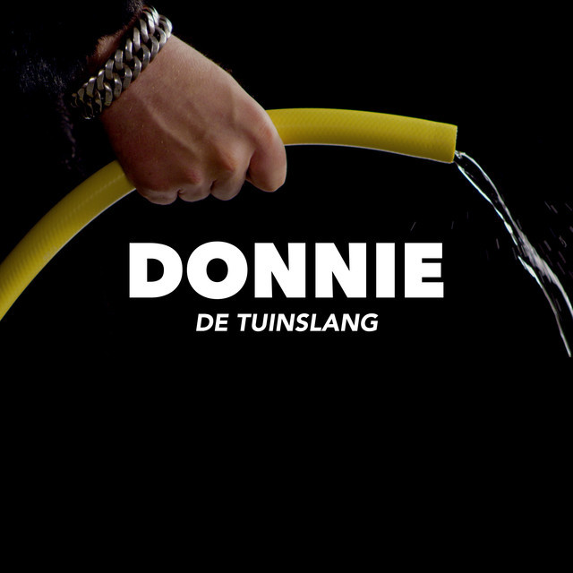 De Tuinslang by Donnie