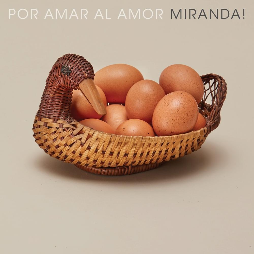Album cover art for "Por Amar Al Amor" by Miranda!