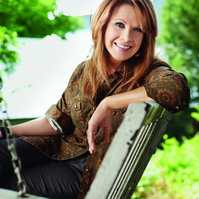 Patty Loveless Profile Picture Photo of Patty Loveless