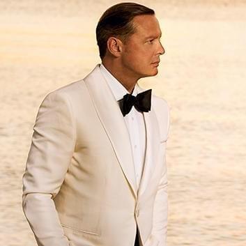 Photo of Luis Miguel