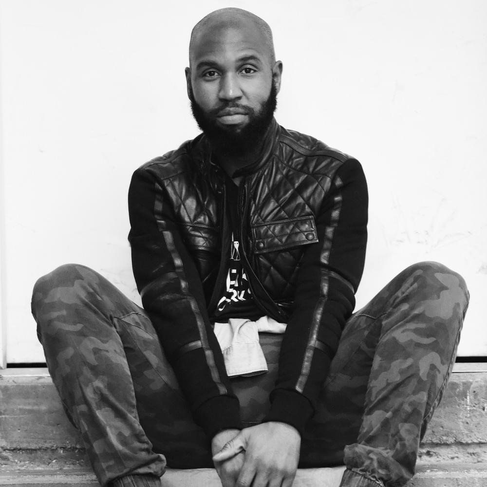 Photo of Claude Kelly