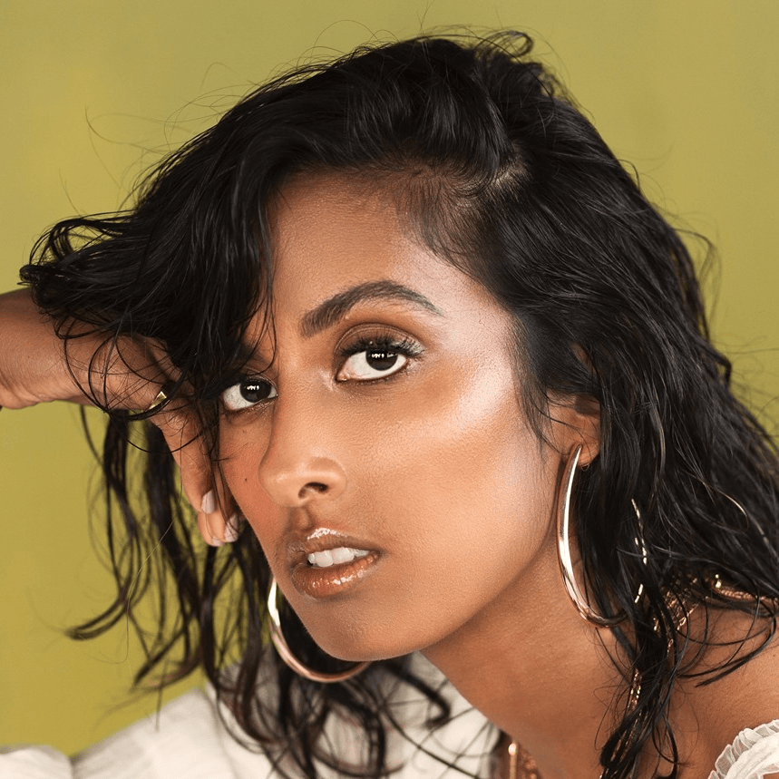 Anjulie Profile Picture Photo of Anjulie