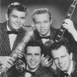 The Kelly Four Profile Picture Photo of The Kelly Four