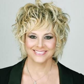 Cover image for Ruthi Navon - רותי נבון