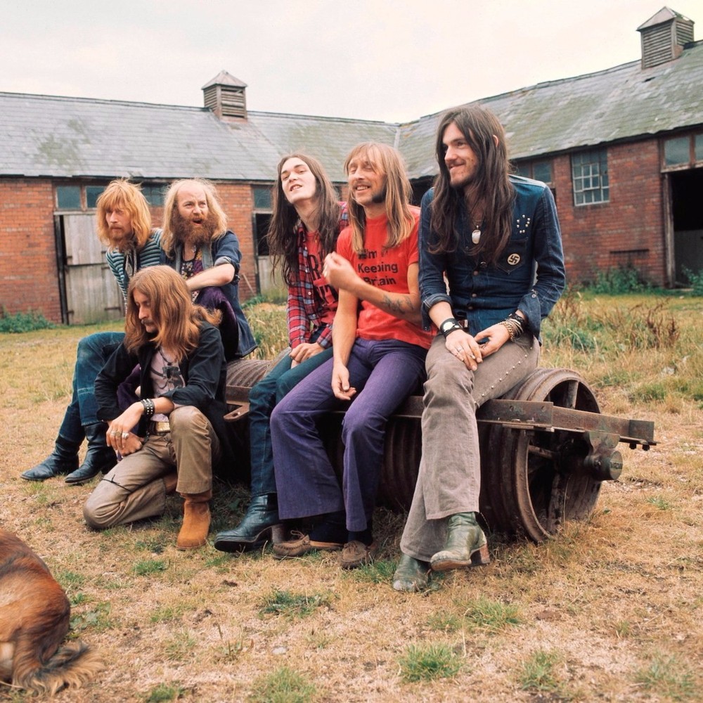 Cover image for Hawkwind