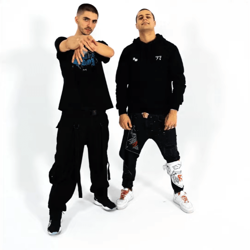 Album cover art for "Wybory" by Macias & Astrogxral