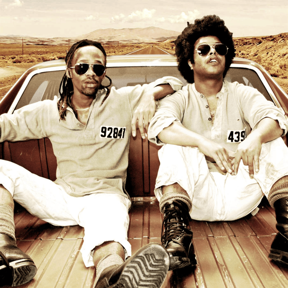 Album cover art for "Back On the Road" by Absolute Music & Paperboys