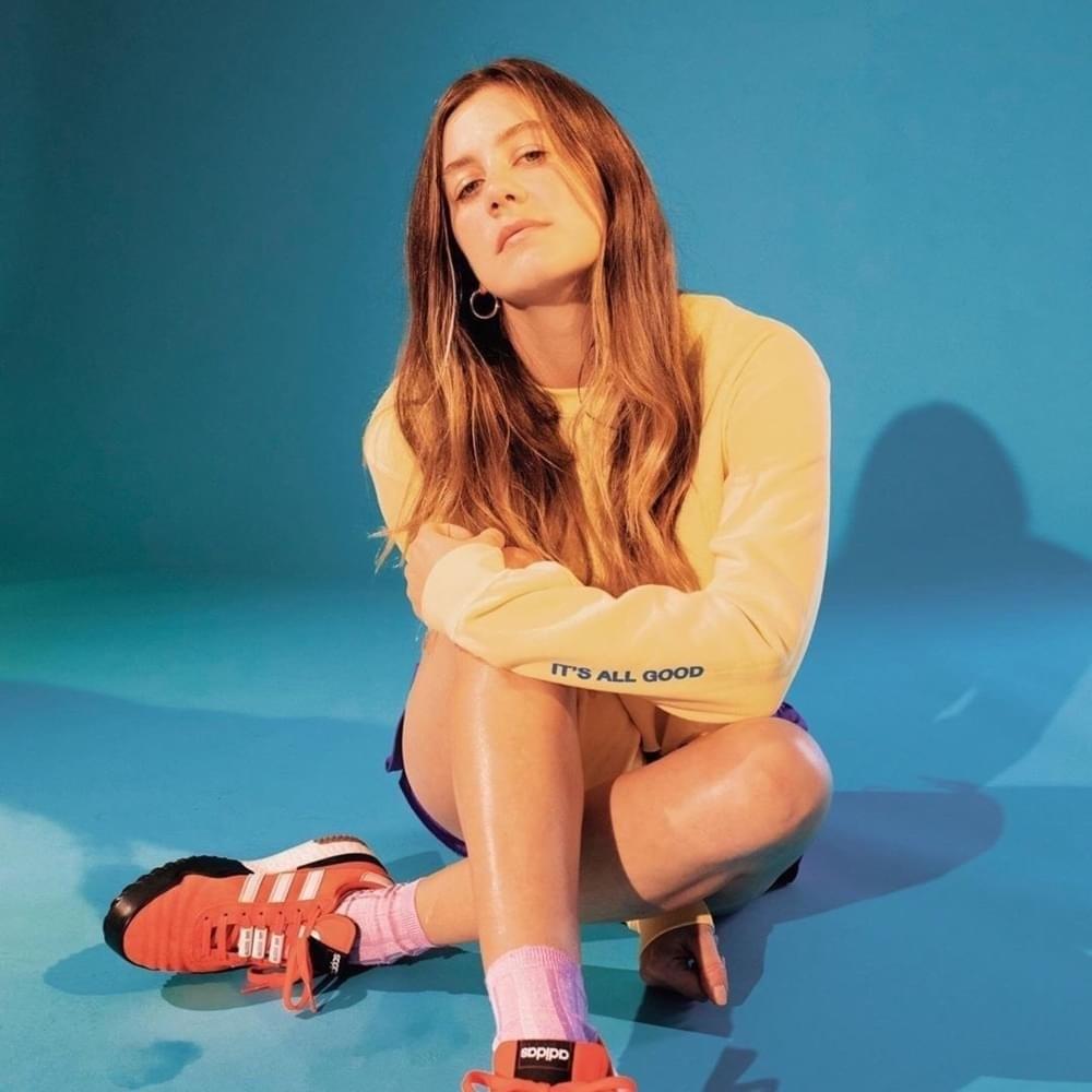 Laura Dreyfuss Profile Picture Photo of Laura Dreyfuss