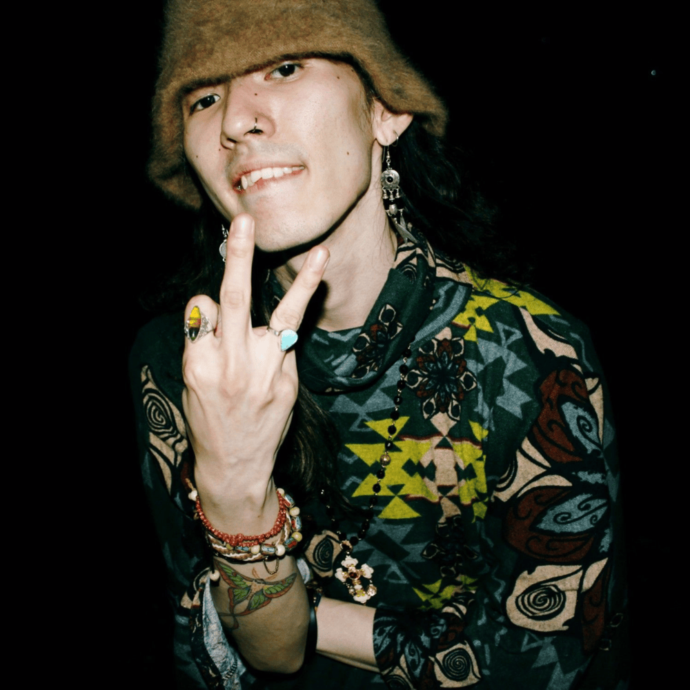 P. Cassady (피캐시디) Profile Picture Photo of P. Cassady (피캐시디)