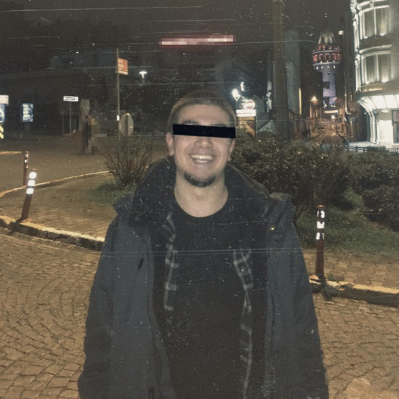 Album cover art for "Sabahın Beşi" by Ravend