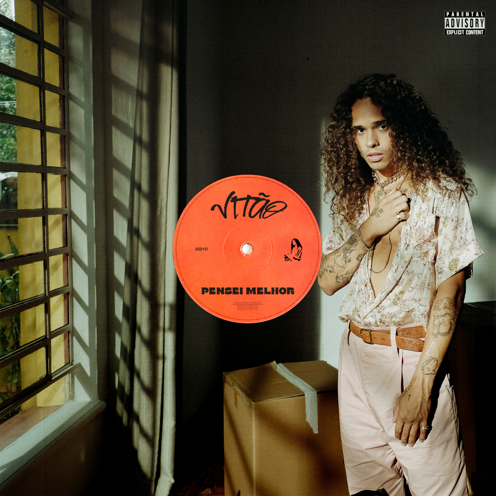 Album cover art for "Pensei Melhor" by Vitão