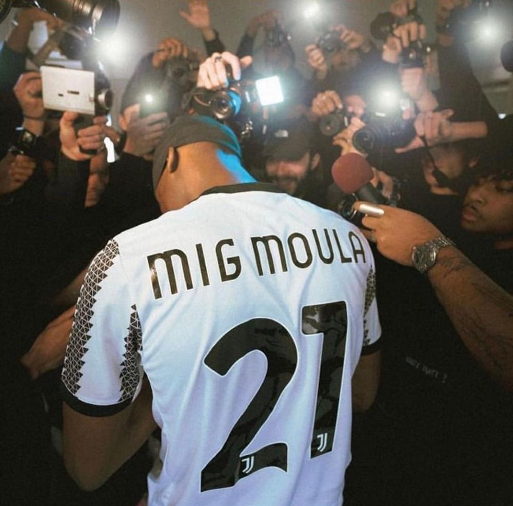 Album cover art for "2Pac" by Mig