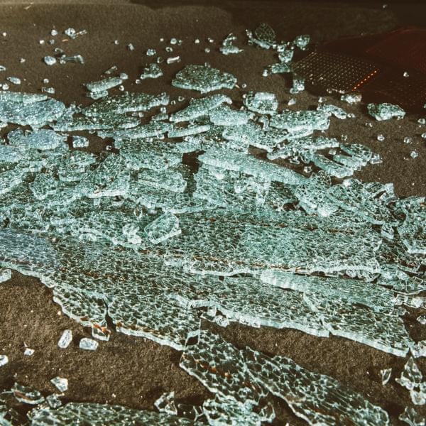 Album cover art for "SCHÉMA" by Sneazzy