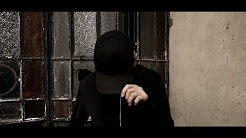 Album cover art for "Vicio" by Acru