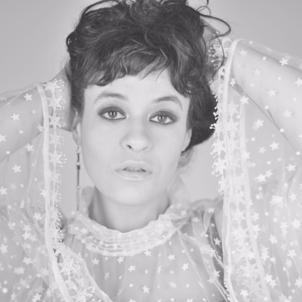 Cover image for Tulipa Ruiz