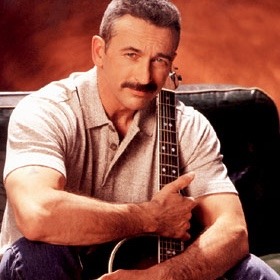 Photo of Aaron Tippin