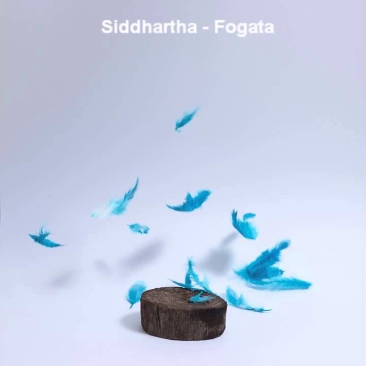 Album cover art for "Fogata" by Siddhartha