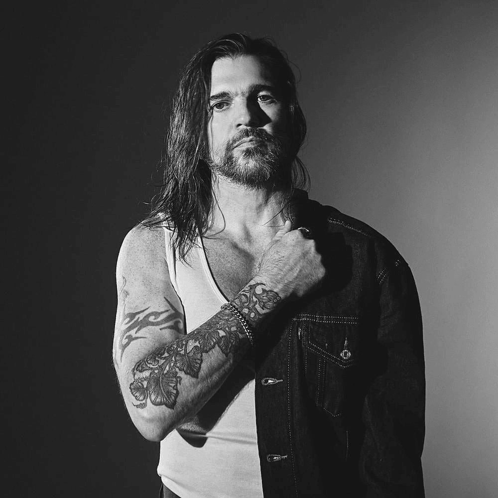 Photo of Juanes