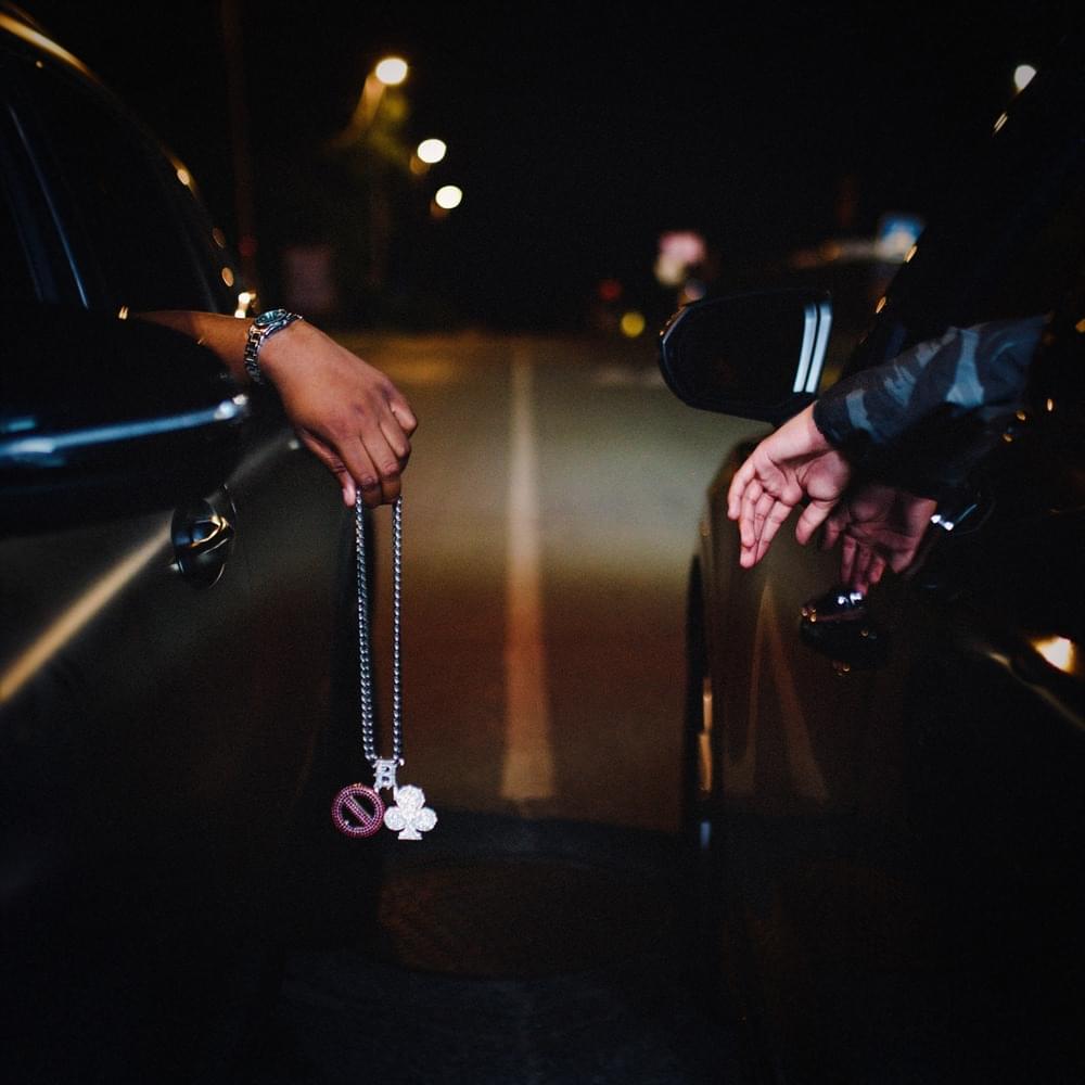 DEUX MAINS by La Kadrilla