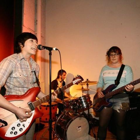 Photo of Parasol (Band)