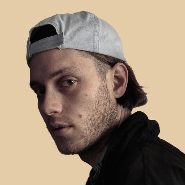 Cover image for Loud