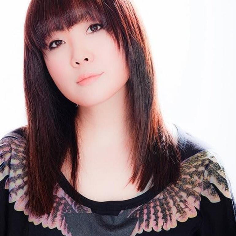 Cover image for 奥井雅美 (Masami Okui)