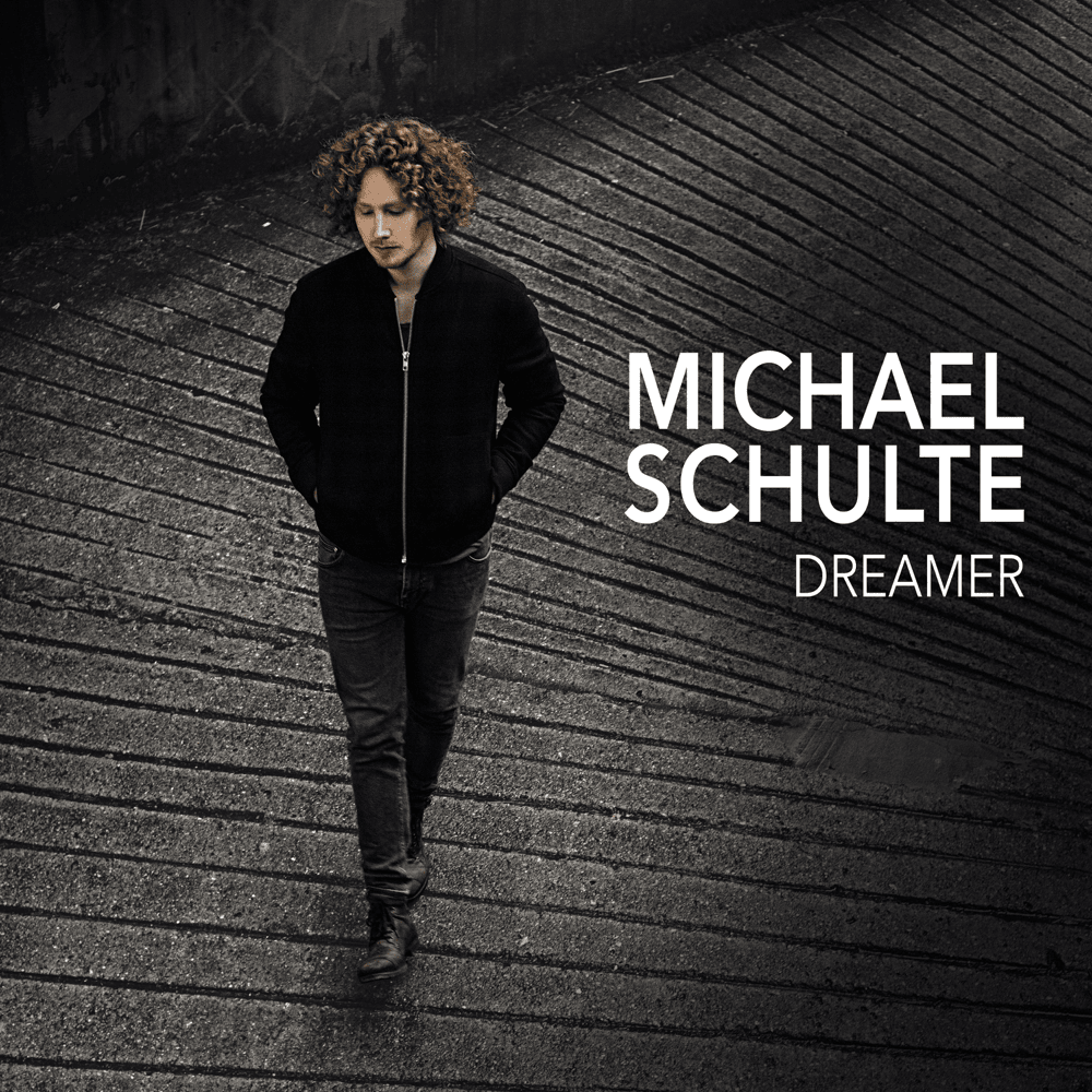 Cover image for Dreamer