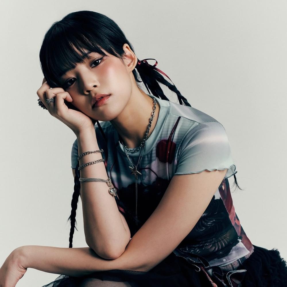 Photo of MRCH (윤마치)