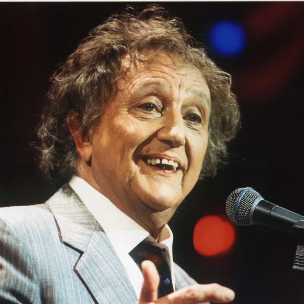 Ken Dodd Profile Picture Photo of Ken Dodd