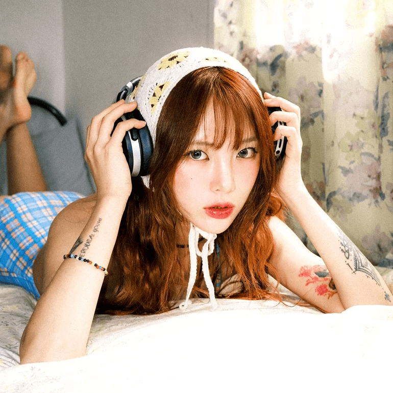 Leebada (이바다) Profile Picture Photo of Leebada (이바다)