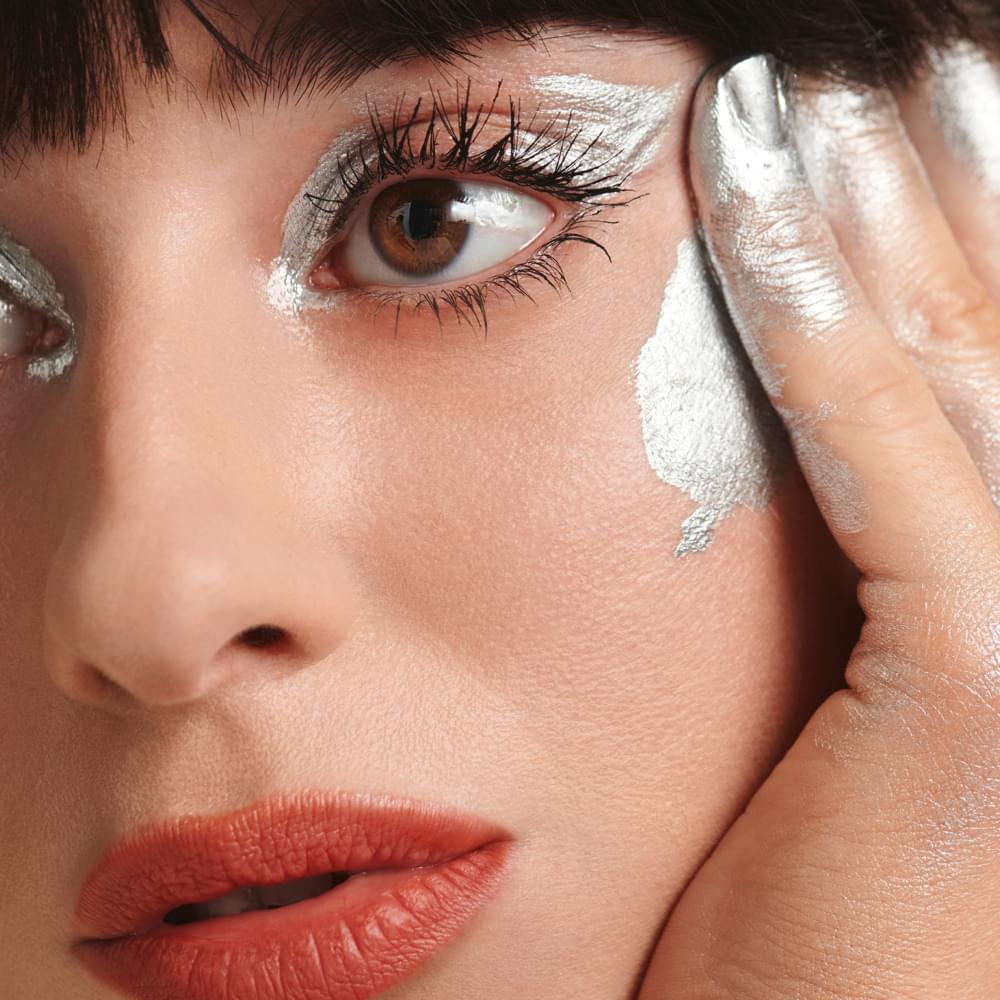 Album cover art for "Friends in the Corner" by Foxes