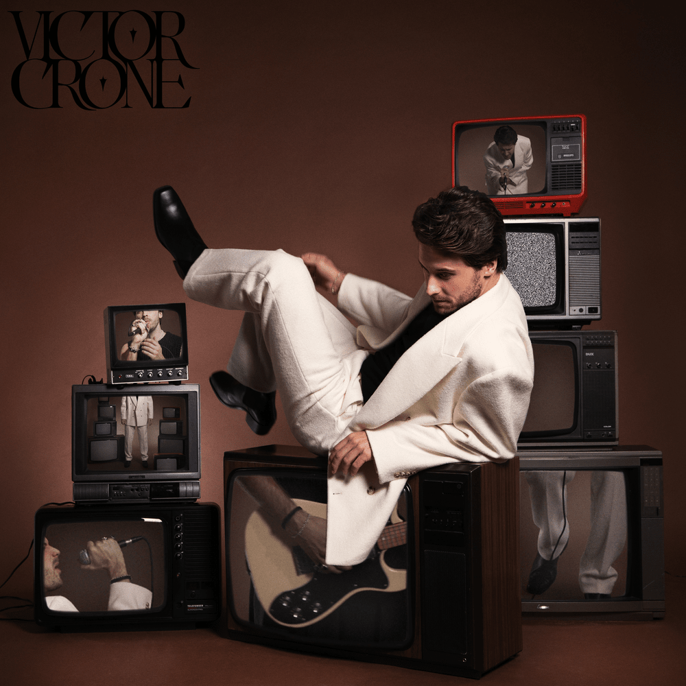 Album cover art for "Diamonds" by Victor Crone