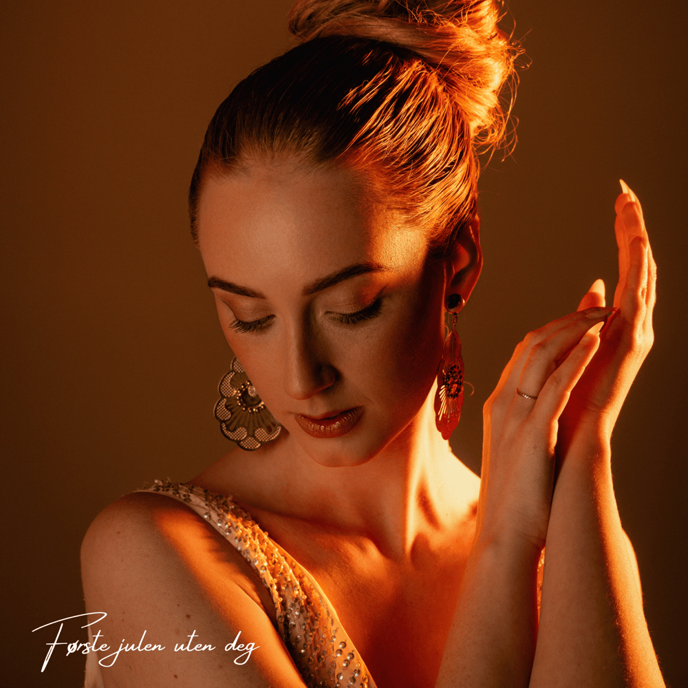 Album cover art for "Første julen uten deg" by Silke (NOR)