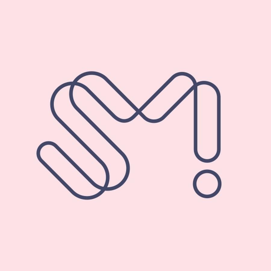 Cover image for SMTOWN