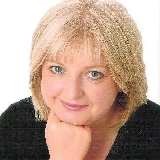 Photo of Aoife Ní Fhearraigh